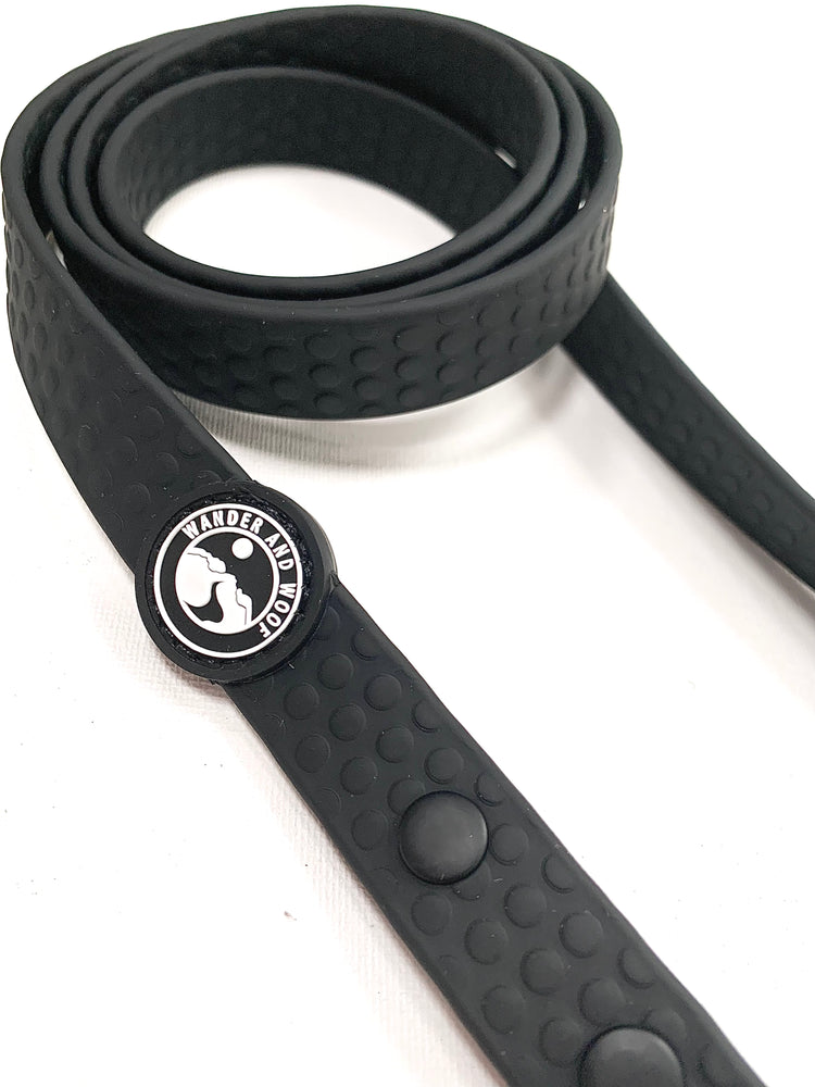 Black Textured Waterproof lead